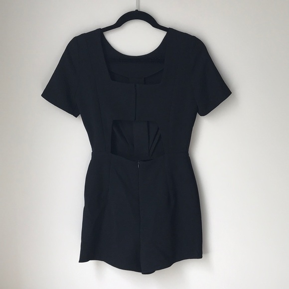 Olive + Oak Romper - Picture 2 of 9